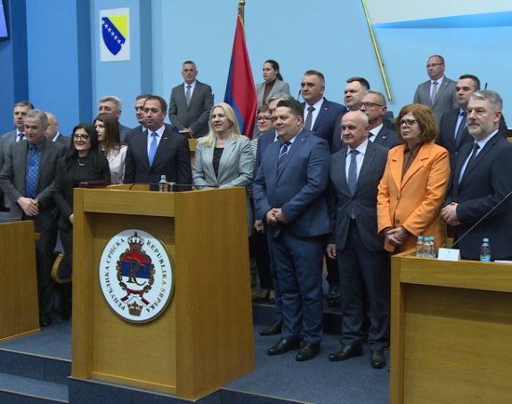 Treća Minićeva vlada u problemu, nije ispoštovana procedura