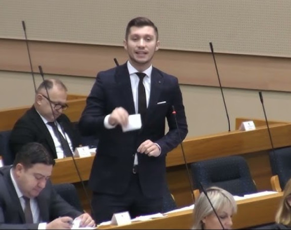 Kresojević: U laži su kratke noge, Miniću, održi riječ i idi!