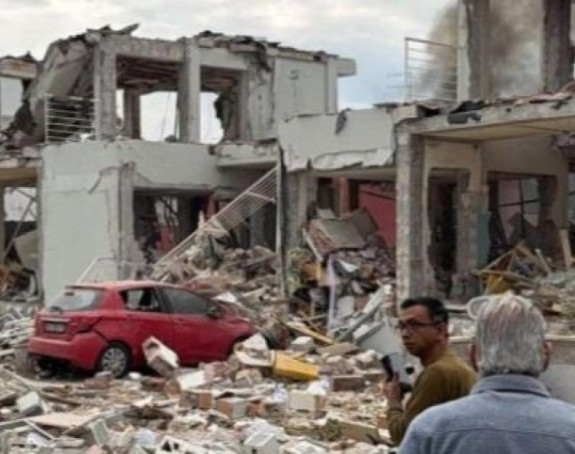 Eksplozija u Rimu: Srušila se zgrada, dvoje povrijeđeno