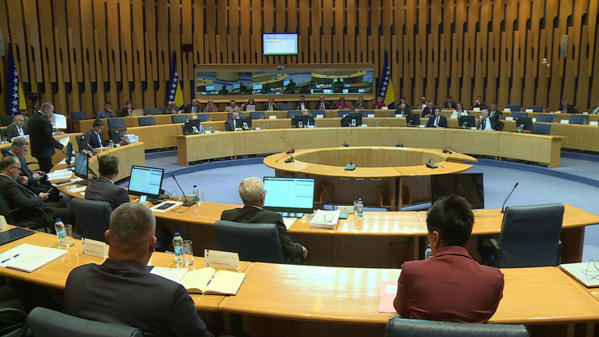 ХДЗ и СНСД удружени против смањења акциза на гориво