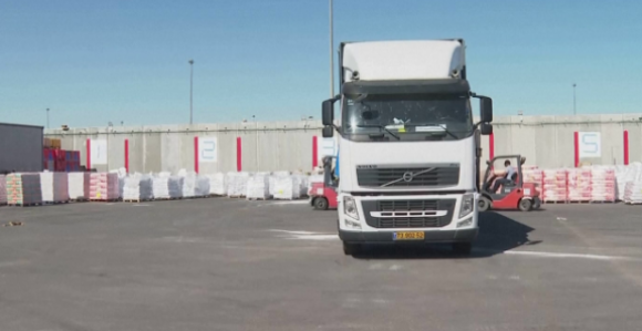 Prevoznici krenuli ka granicama, policija ne dozvoljava blokade