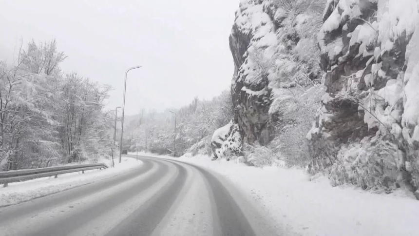 Izdato upozorenje: Snijeg i vjetar stižu u Srpsku od sutra