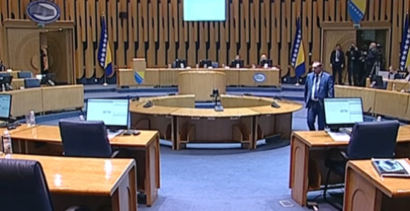 Блокада: СНСД и ХДЗ бојкотовали сједницу о акцизама