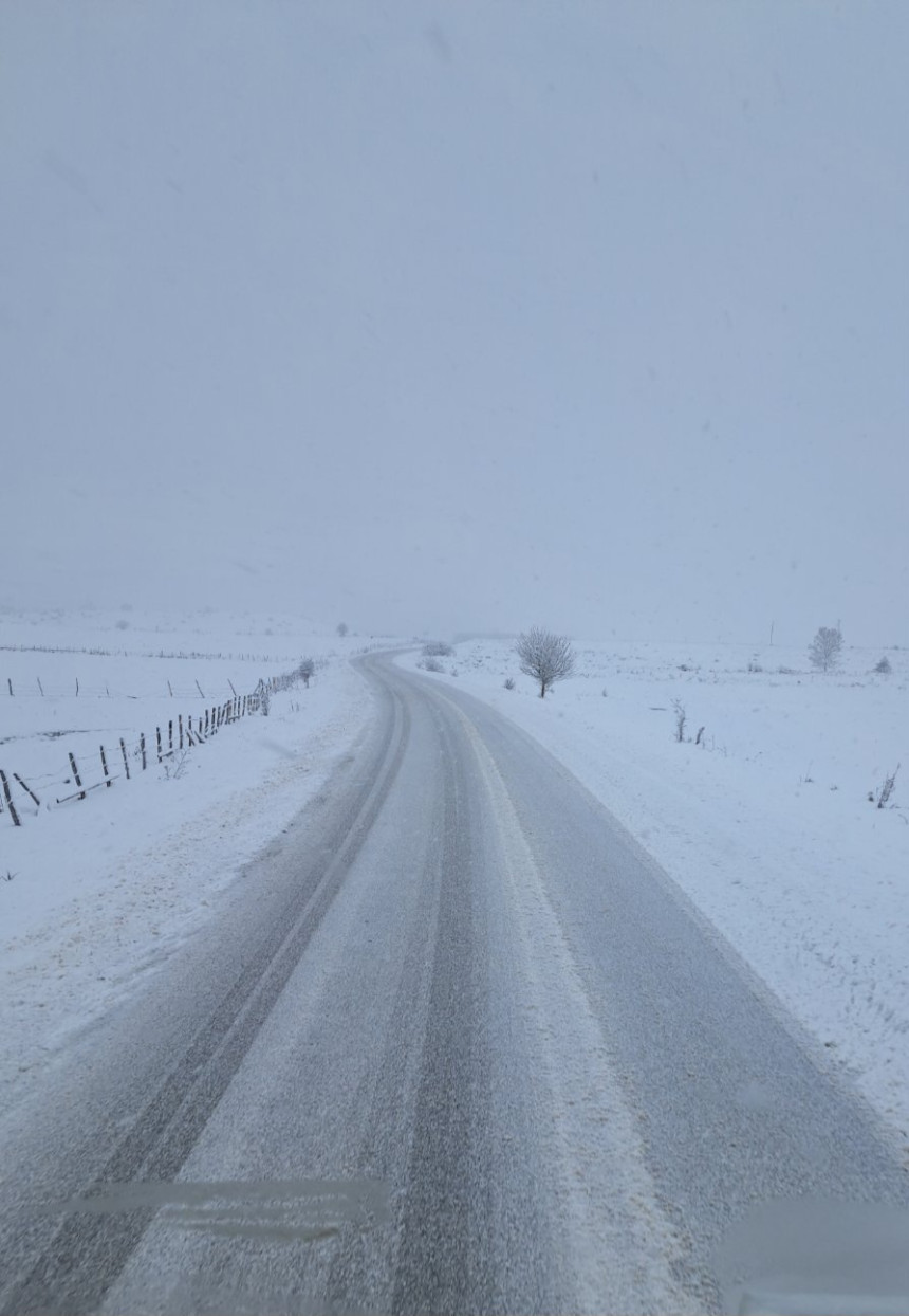 Snijeg ponovo stvara probleme, kvarovi na elektromreži