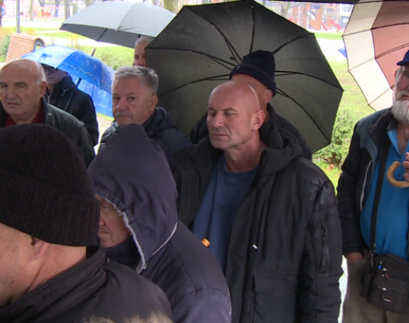 Borci ogorčeni: Sramota 4,5 marke za mjesec u ratu