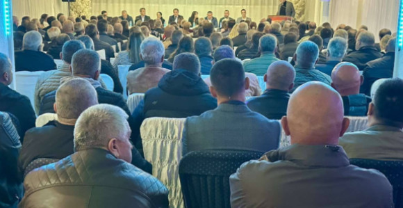 SDS Gacko: Ne navlačite nam druge, mi ne mijenjamo dresove