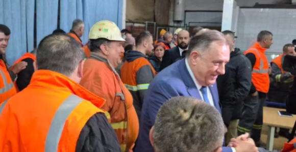 Новцем грађана покривају сумњиве послове власти и њихових тајкуна