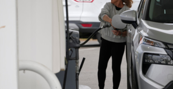 Stotine pumpi ostalo bez goriva zbog navale vozača