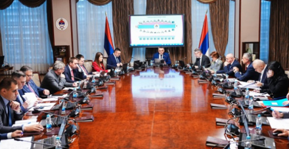 Погледајте колико зарађују функционери Републике Српске