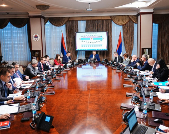 Koliko zarađuju funkcioneri Republike Srpske?