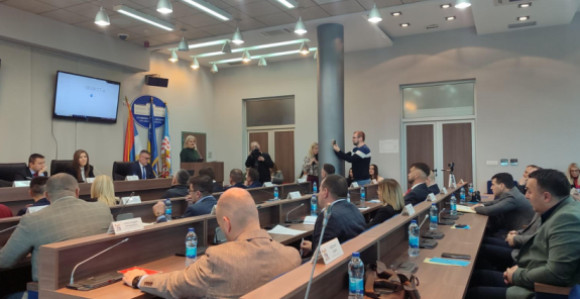 Verbalni sukob na gradskoj skupštini u Bijeljini- Voda najjeftinija u RS