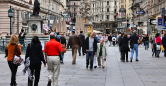 Беч забранио САД прелет преко Аустрије за војне операције