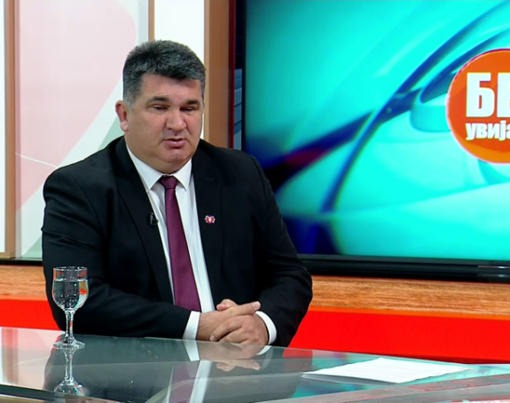 Nekorektno je da građani Srbije ne mogu imati povlastice u Srpskoj (VIDEO)