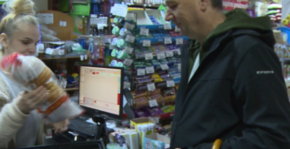 Građani Srpske zbog visokih cijena spas pronalaze u Srbiji