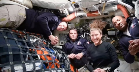 Spektakularne prve slike Zemlje sa misije Artemis II (FOTO)