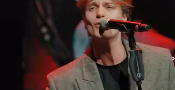 Јаков Јозиновић распродао десети концерт у Београду