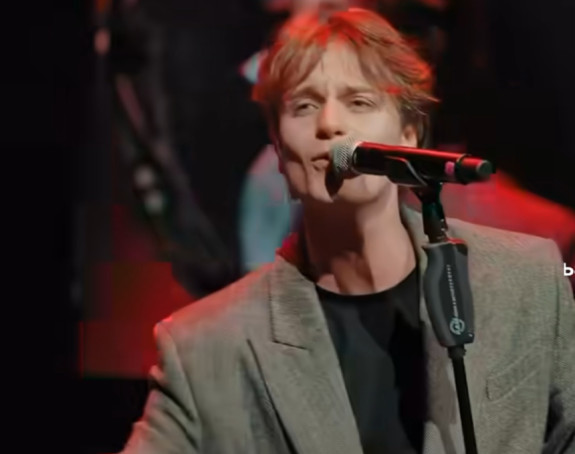 Jakov Jozinović rasprodao deseti koncert u Beogradu