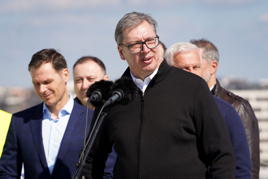 Vučić: U toku je uviđaj u Kanjiži, čekamo da nadležno tužilaštvo kvalifikuje slučaj