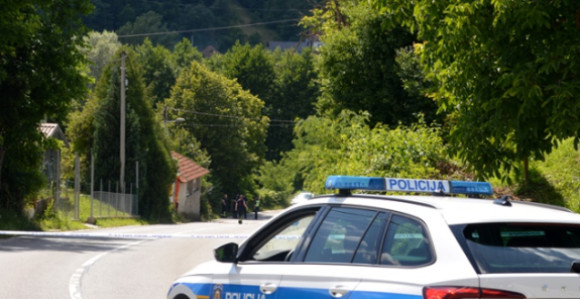 Током свечане паљбе погинуо човјек који је пунио топ