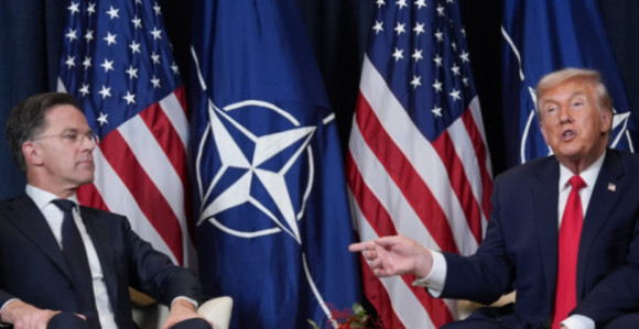 Tramp sa Ruteom o mogućnosti da SAD napuste NATO