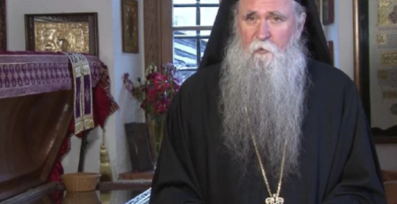 Митрополит Јоаникије: Свјетлост Васкрсења нас вјечно грије