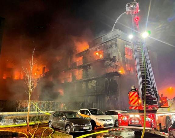 Milano: Veliki požar izbio u hostelu, 80 osoba evakuisano