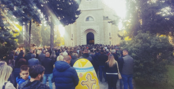 Širom Republike Srpske služene Vaskršnje liturgije