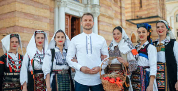 Neka nas Vaskrs nauči vjeri, ljubavi, slozi i zajedništvu