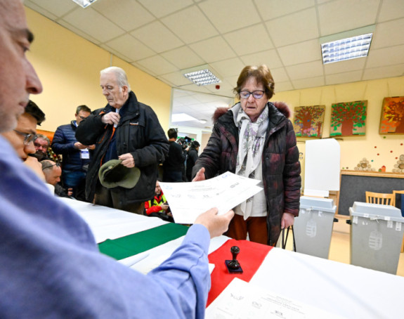Na izborima u Mađarskoj do 9 sati izlaznost 16,89%