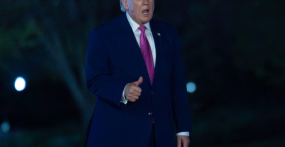 Tramp zaprijetio Iranu u vezi sa Ormuskim moreuzom