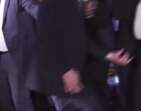 Političar zaplesao nakon pobjede na izborima (VIDEO)