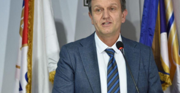 Umjesto 14, vrate 4 KM i tvrde da su pomogli! To nije pomoć, to je ponižavanje!