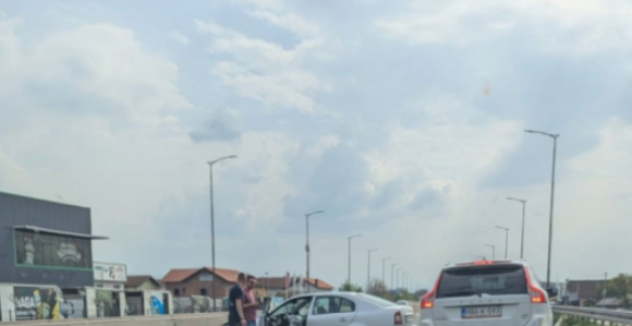 Udes na brzoj cesti ka Banjaluci: Nastale velike gužve