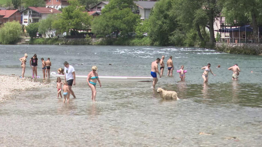 Јапан: Нова ријеч за веома врућ дан - "кокушоби"