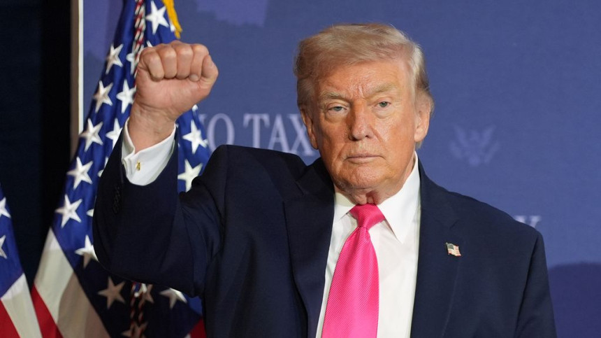 Трамп: Иран пристао на све, узимамо обогаћени уранијум