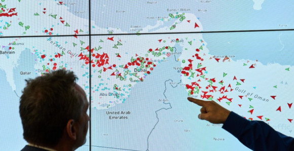 Иран поново уводи строгу контролу над Ормуским мореузом