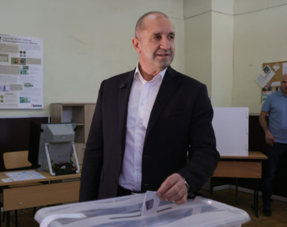 Stranka Rumena Radeva osvojila najviše glasova