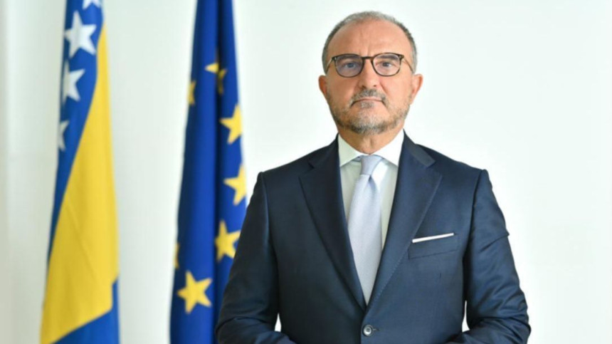 BiH gubi veliki novac zbog političara, to je neobjašnjivo!