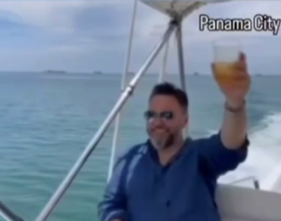 "Svak je rođen da po jednom umre, čast i bruka žive dovijeka"