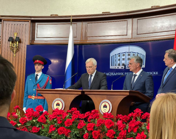 Rusi u Banjaluci: Svi na okupu samo Željke nema