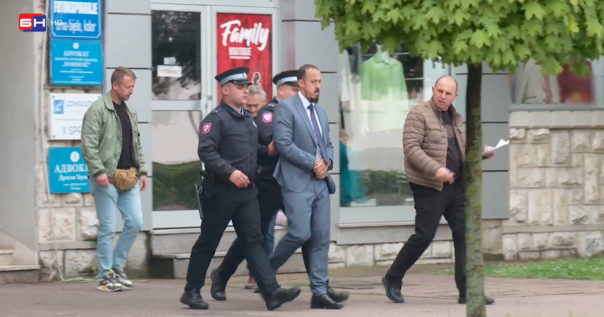 U Doboju uhapšen advokat iz Teslića zbog trgovine uticajem