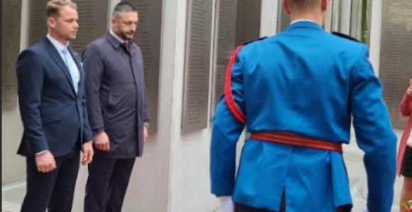 Položeni vijenci povodom Dana grada u Banjaluci