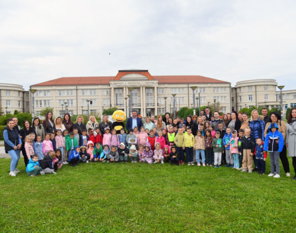 Sadnjom drveća obilježen Dan planete Zemlje u Bijeljini