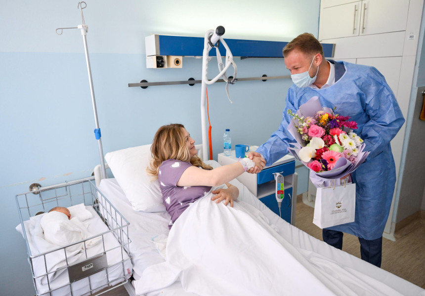 Станивуковић даровао прворођену бебу на Дана града