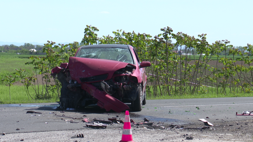 Више лица повријеђено данас у незгоди код Бијељине