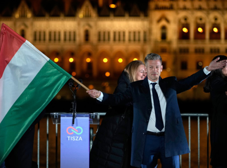 Мађар: Орбан је још увек неспособан за одговорност