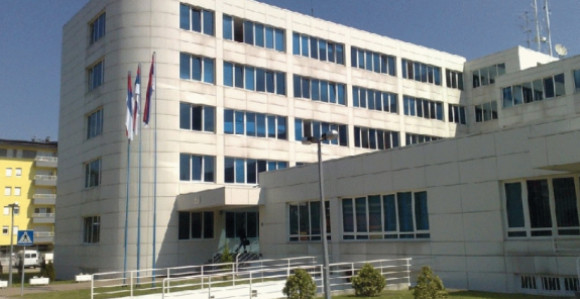 MUP RS upozorava: Širi se prevara putem SMS poruka