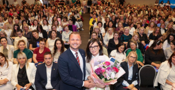 Покрет сигурна Српска добио и предсједницу жена