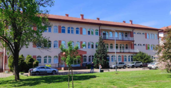 Trojici određen pritvor zbog više krivičnih djela