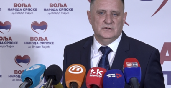 Na odgovornim funkcijama nalaze se poltroni koji urušavaju institucije Srpske